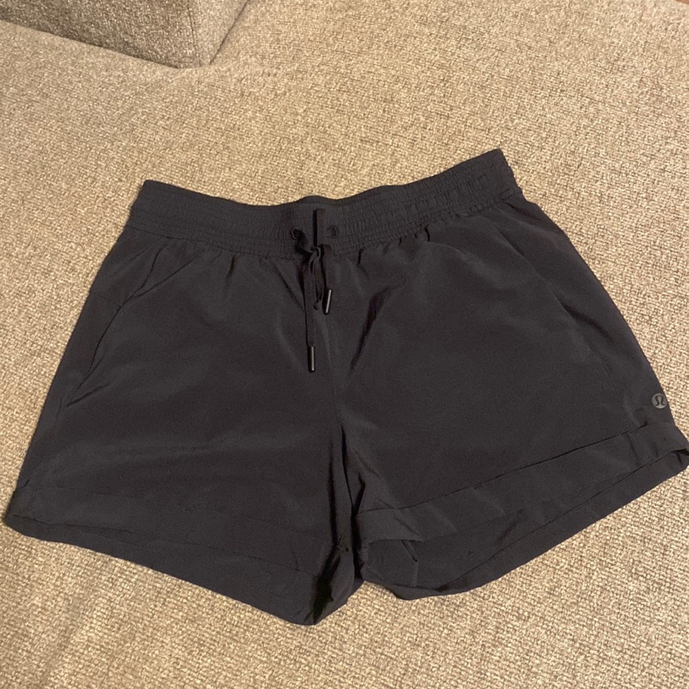 Lululemon Spring Breakaway Shorts